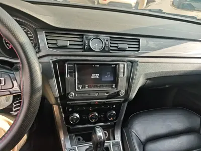 Volkswagen Passat 2018, 118600 км, за 59300 CNY - фото 13