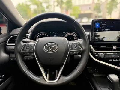 Toyota Camry 2022, 60000 км, за 89800 CNY - фото 11
