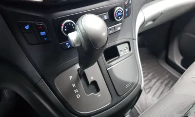 Hyundai Starex 2019, 173710 км, за 14700000 KRW - фото 9