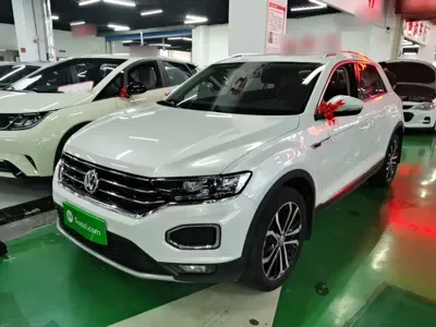 Volkswagen T-Roc · 2020 год