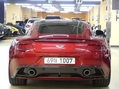 Astonmartin Vanquish 2016, 24124 км, за 133000000 KRW