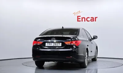 Hyundai Sonata 2013, 196273 км, за 3800000 KRW - фото 4