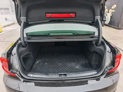 Volvo S90 2020, 62000 км, за 109800 CNY - фото 8