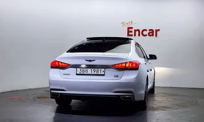Hyundai Genesis 2015, 109636 км, за 12990000 KRW