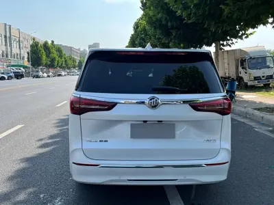 Buick GL8 2023, 37000 км, за 186900 CNY - фото 6