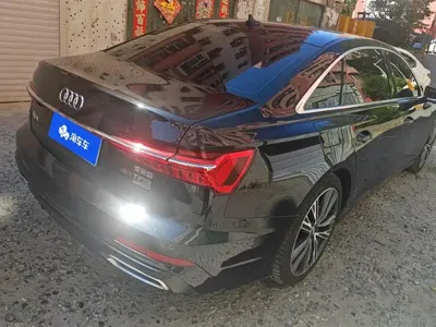 Audi A6L 2022, 64400 км, за 204000 CNY