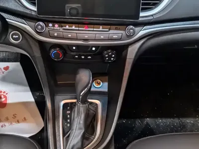 Buick Excelle 2021, 27000 км, за 51800 CNY - фото 10