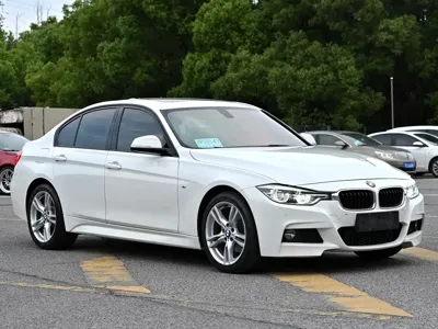 BMW 3 Series 2017, 87000 км, за 69800 CNY