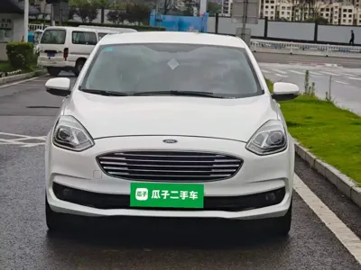 Ford Escort 2019, 102500 км, за 28600 CNY - фото 3