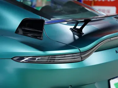 Aston Martin V8 Vantage 2024, 14100 км, за 1358000 CNY
