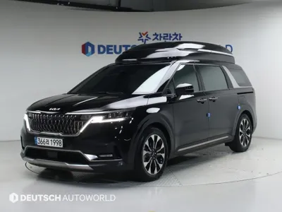 Kia Canival · 2023 год