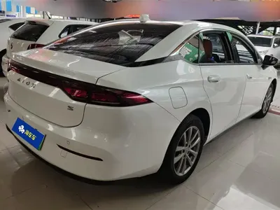 AION AION S 2023, 34700 км, за 68800 CNY