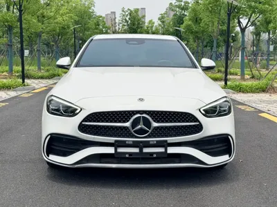 Mercedes-Benz C-Class 2024, 30000 км, за 156800 CNY
