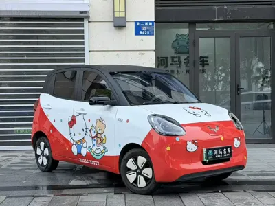 Wuling MINIEV 2025, 18000 км, за 33800 CNY