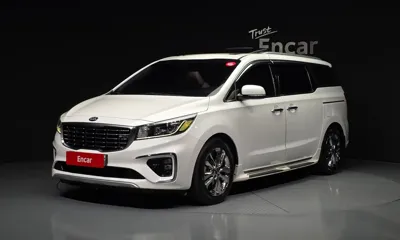 Kia Canival · 2019 год