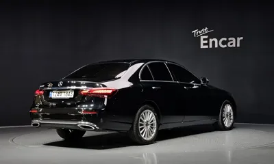 Mercedes-Benz E-Class 2021, 31204 км, за 33290000 KRW
