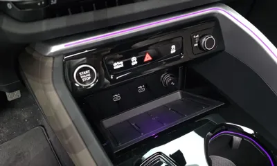 Audi Q5 2025, 9323 км, за 76900000 KRW - фото 33