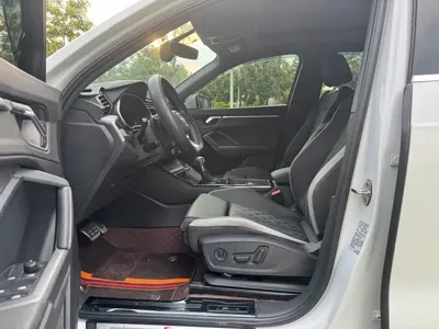 Audi Q3 2025, 11600 км, за 125000 CNY - фото 13