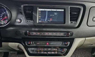 Kia Canival 2019, 149462 км, за 10600000 KRW - фото 16