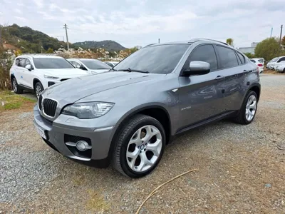 BMW X6 · 2011 год