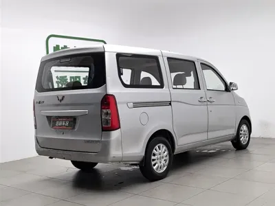 Wuling Rongguang V 2016, 61700 км, за 13899 CNY