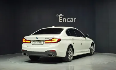 BMW 5-Series 2018, 127841 км, за 23990000 KRW