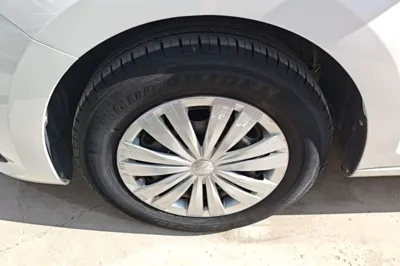 Volkswagen Santana 2018, 87500 км, за 42752.43 CNY - фото 10