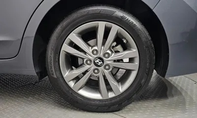 Hyundai Avante 2016, 39321 км, за 12500000 KRW - фото 21