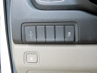 Kia Canival 2016, 80003 км, за 10900000 KRW - фото 13