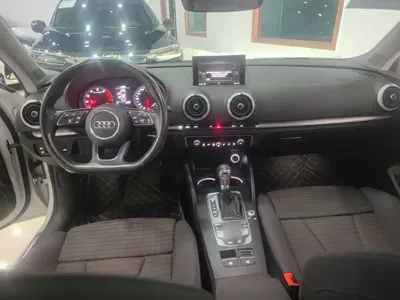 Audi A3 2019, 69800 км, за 67900 CNY - фото 10