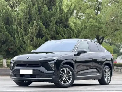 Nio EC6 2023, 90000 км, за 128800 CNY