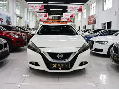 Nissan Bluebird 2018, 108000 км, за 35800 CNY - фото 2