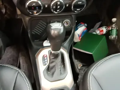 Jeep Renegade 2017, 44600 км, за 30800 CNY - фото 14