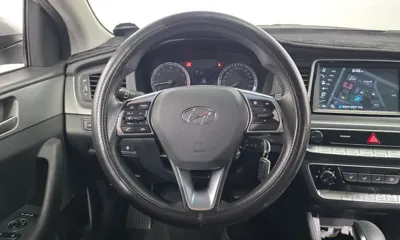 Hyundai Sonata 2018, 109223 км, за 9900000 KRW - фото 13
