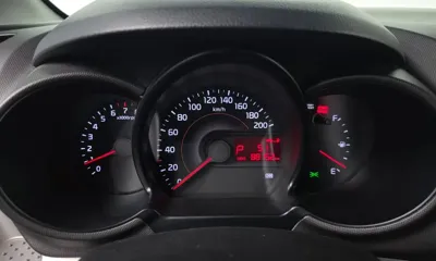 Kia Ray 2012, 88152 км, за 6190000 KRW - фото 8