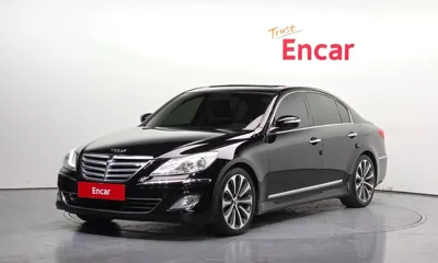Hyundai Genesis · 2013 год