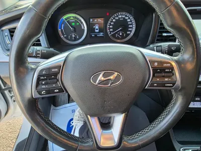 Hyundai Sonata 2018, 162344 км, за 11300000 KRW - фото 18