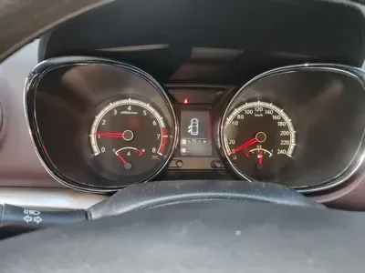 Venucia T70X 2016, 123200 км, за 30099 CNY