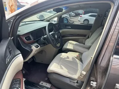 Buick GL8 2015, 140000 км, за 45800 CNY - фото 4