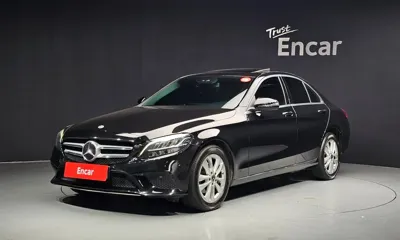 Mercedes-Benz C-Class · 2019 год