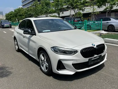 BMW 1 Series 2021, 70000 км, за 69000 CNY