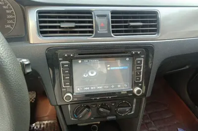 Volkswagen Santana 2015, 86600 км, за 23358.57 CNY - фото 13
