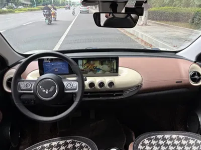 Wuling Bingo 2023, 47000 км, за 45800 CNY - фото 11