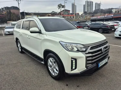 KG_Mobility_Ssangyong Rexton · 2022 год