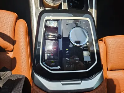 BMW 7-Series 2026, 1300 км, за 101250000 KRW - фото 9