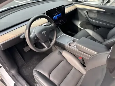 Tesla Model Y 2022, 78000 км, за 162000 CNY - фото 10