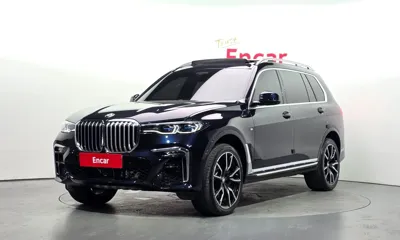 BMW X7 · 2021 год