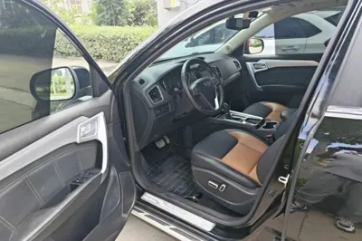 Geely Auto Vision X6 2016, 83900 км, за 32779.81 CNY - фото 18