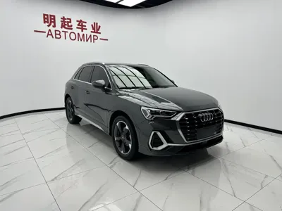 Audi Q3 2022, 25000 км, за 192800 CNY