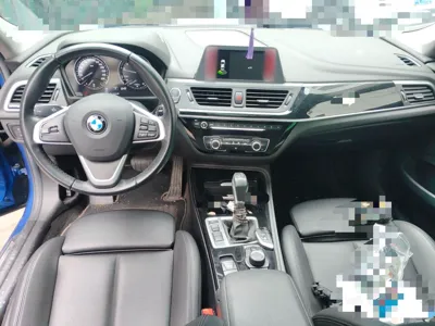 BMW 1 Series 2018, 74800 км, за 62447.86 CNY - фото 6